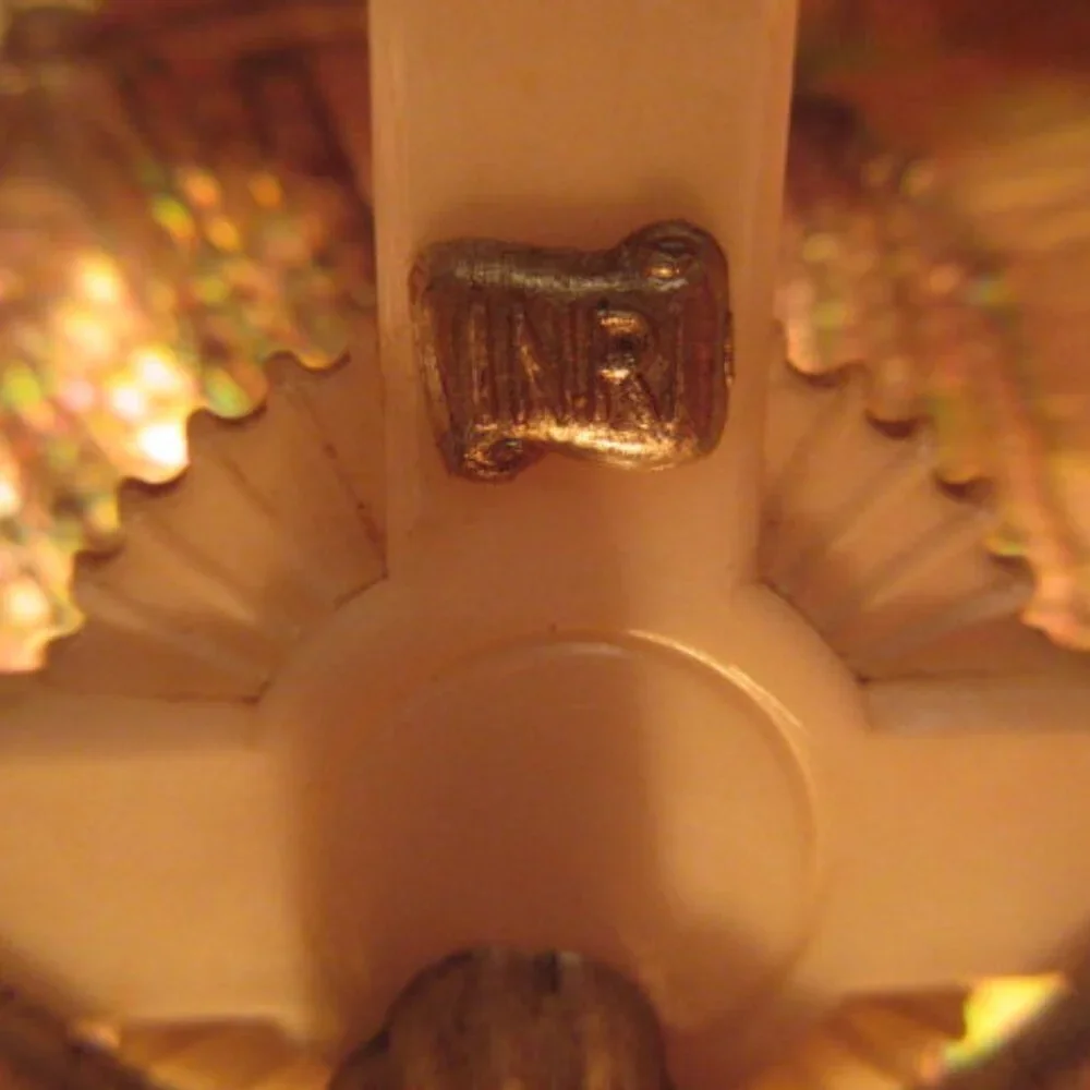 Vintage Abalone Shell TV Lamp Night Light Jesus Crucifix Shrine Lucite MCM 50s